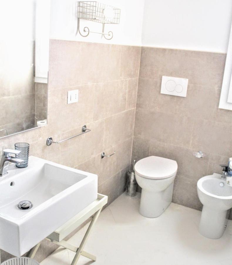 Dimora Vico Dei Nohi Bed & Breakfast Lecce Exterior photo