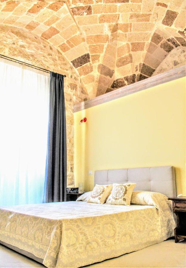 Dimora Vico Dei Nohi Bed & Breakfast Lecce Exterior photo