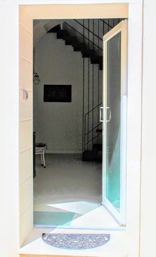 Dimora Vico Dei Nohi Bed & Breakfast Lecce Exterior photo